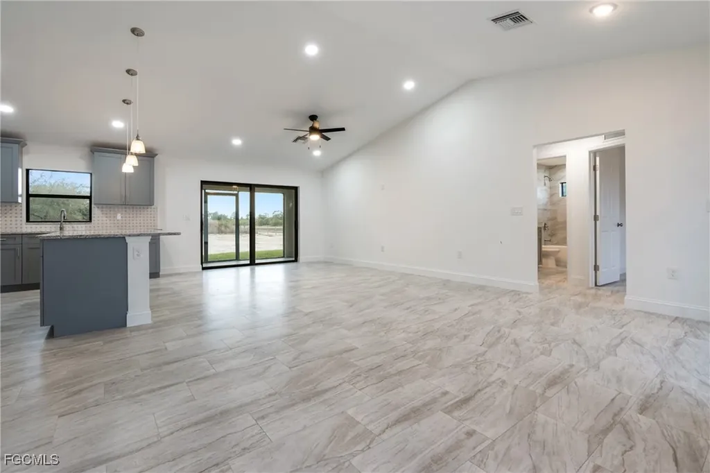 7537 19th Terrace Labelle FL 33935