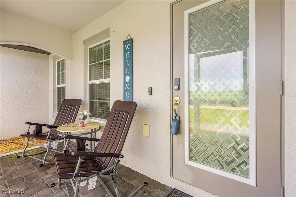 4049 NW 37th Avenue Cape Coral FL 33993