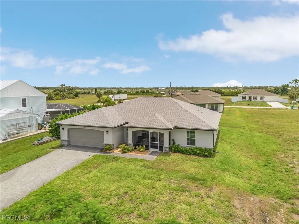 4049 NW 37th Avenue Cape Coral FL 33993