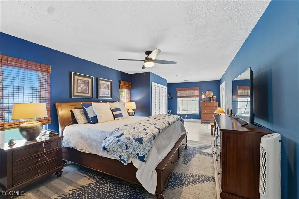 1310 SW 19th Lane Cape Coral FL 33991