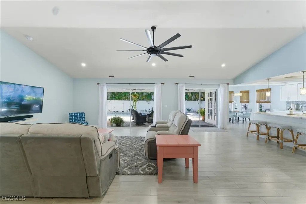 1310 SW 19th Lane Cape Coral FL 33991