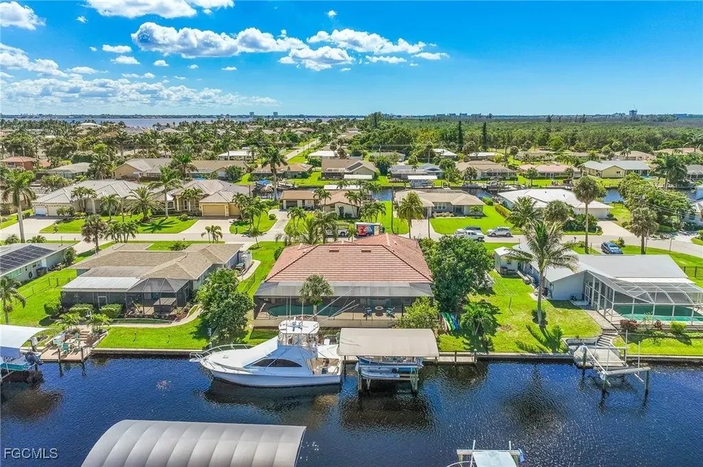 149 SW 54th Terrace Cape Coral FL 33914