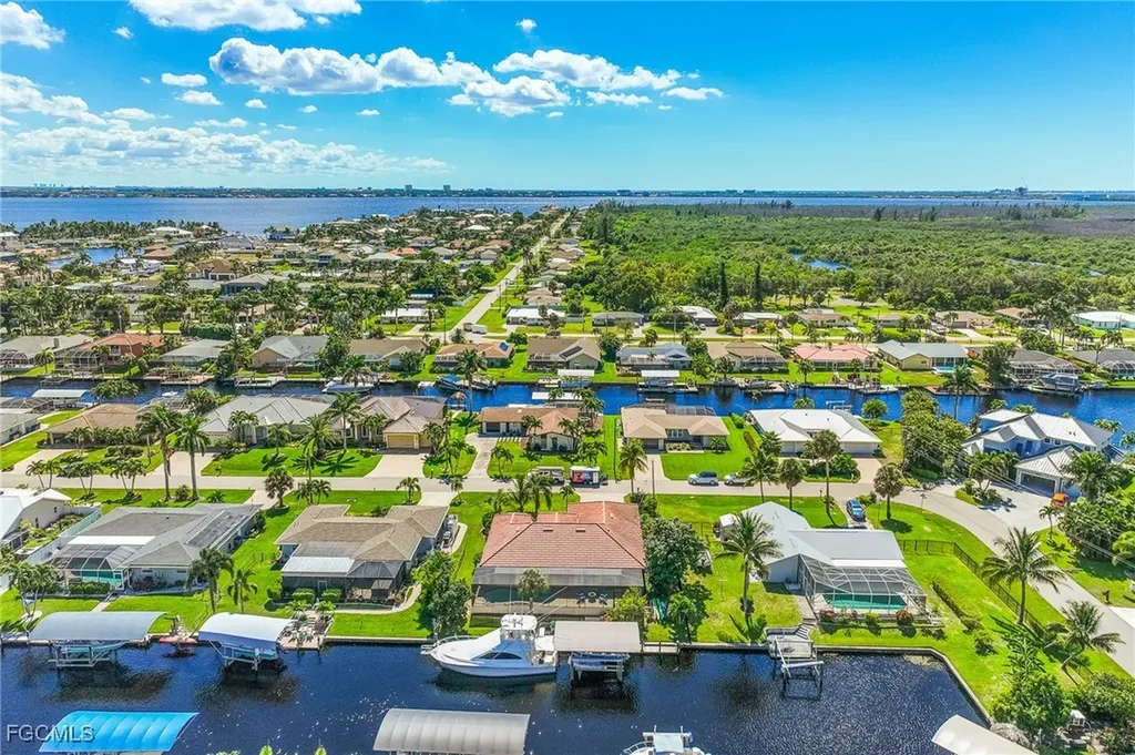 149 SW 54th Terrace Cape Coral FL 33914