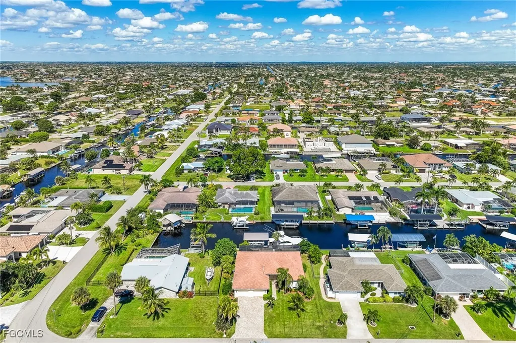 149 SW 54th Terrace Cape Coral FL 33914
