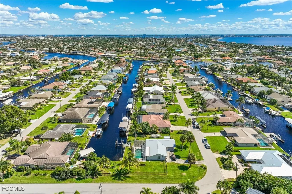 149 SW 54th Terrace Cape Coral FL 33914