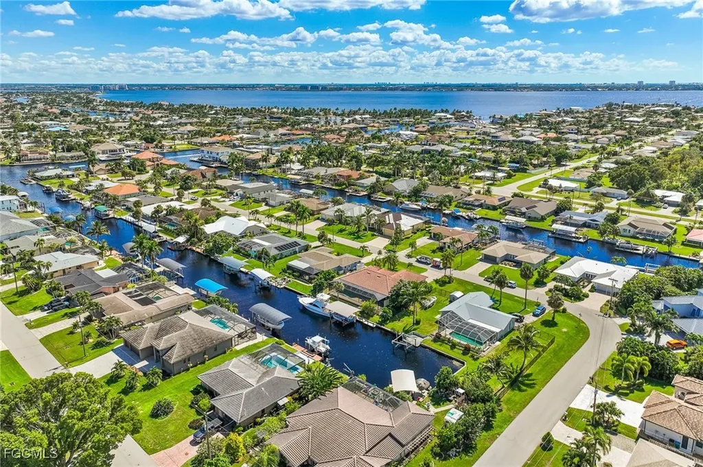 149 SW 54th Terrace Cape Coral FL 33914