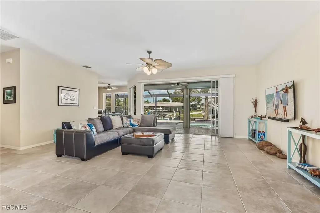 149 SW 54th Terrace Cape Coral FL 33914