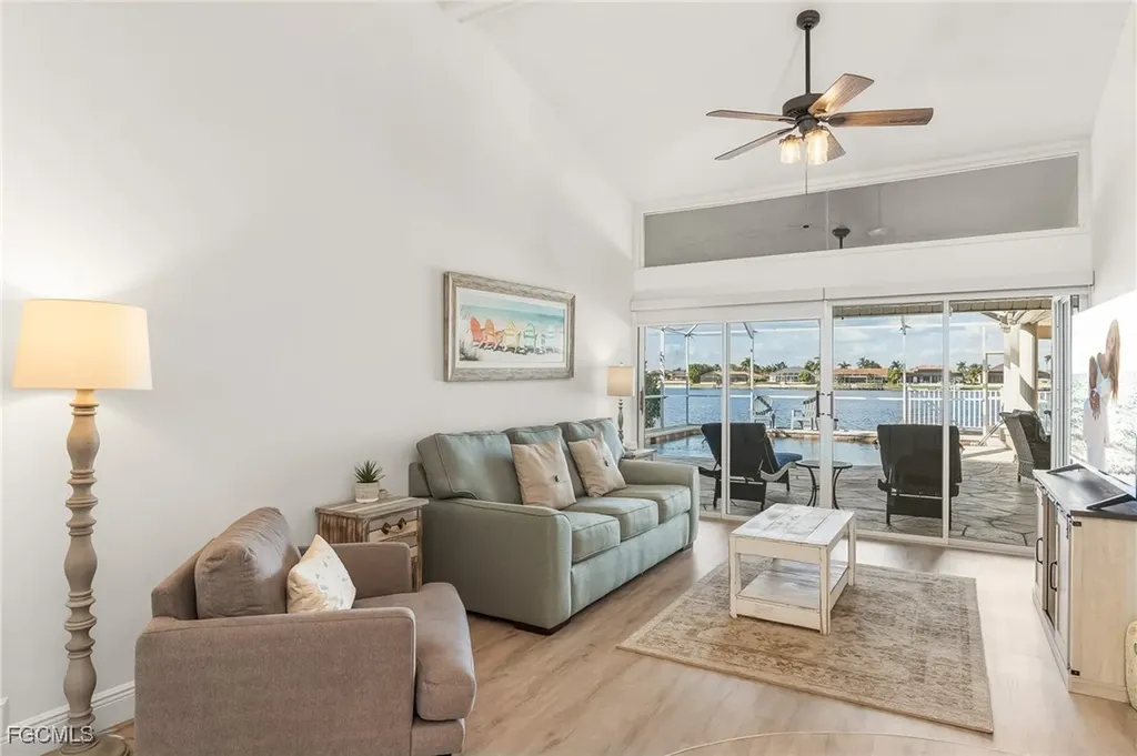 1109 SW 44th Street Cape Coral FL 33914