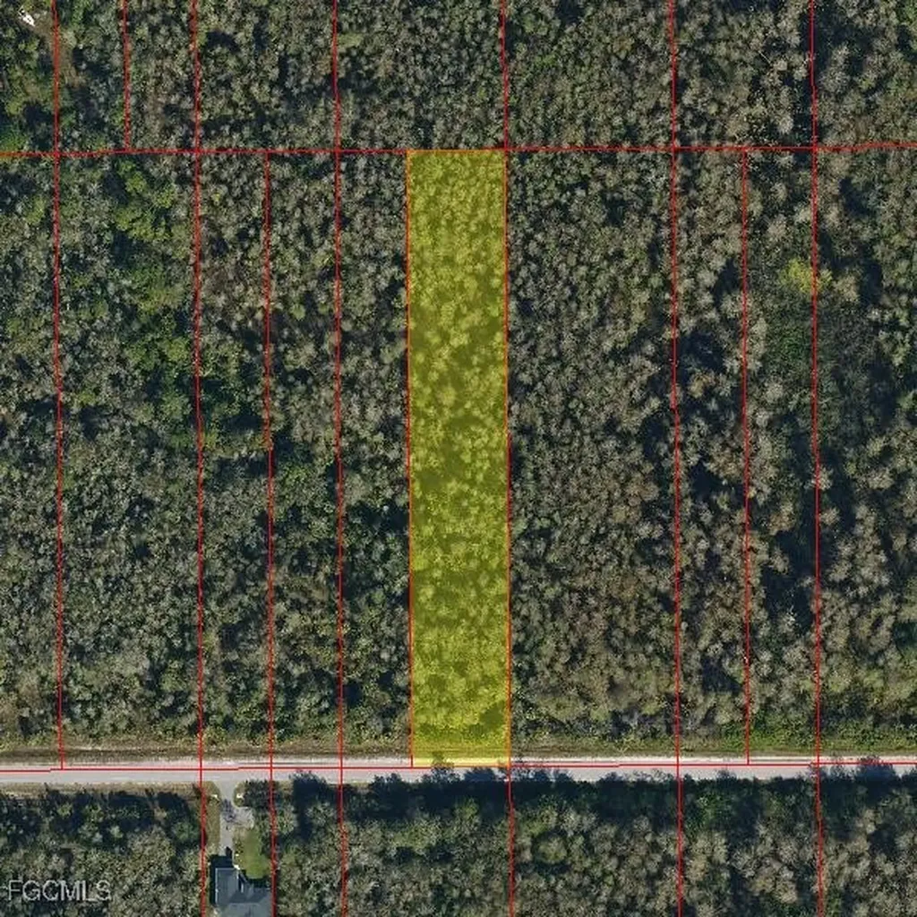 2685 60th Avenue NE Naples FL 34120
