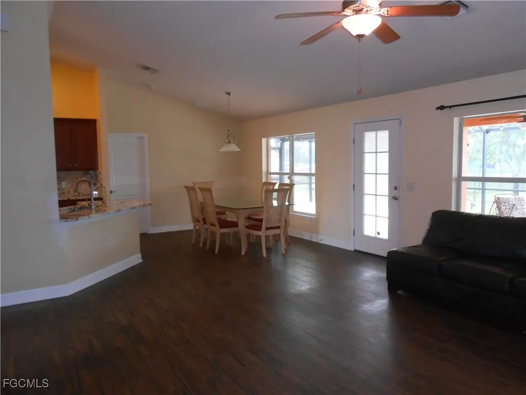 4109 35th Street SW Lehigh Acres FL 33976