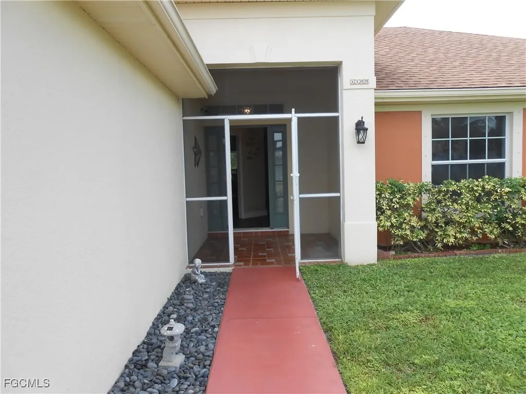 4109 35th Street SW Lehigh Acres FL 33976