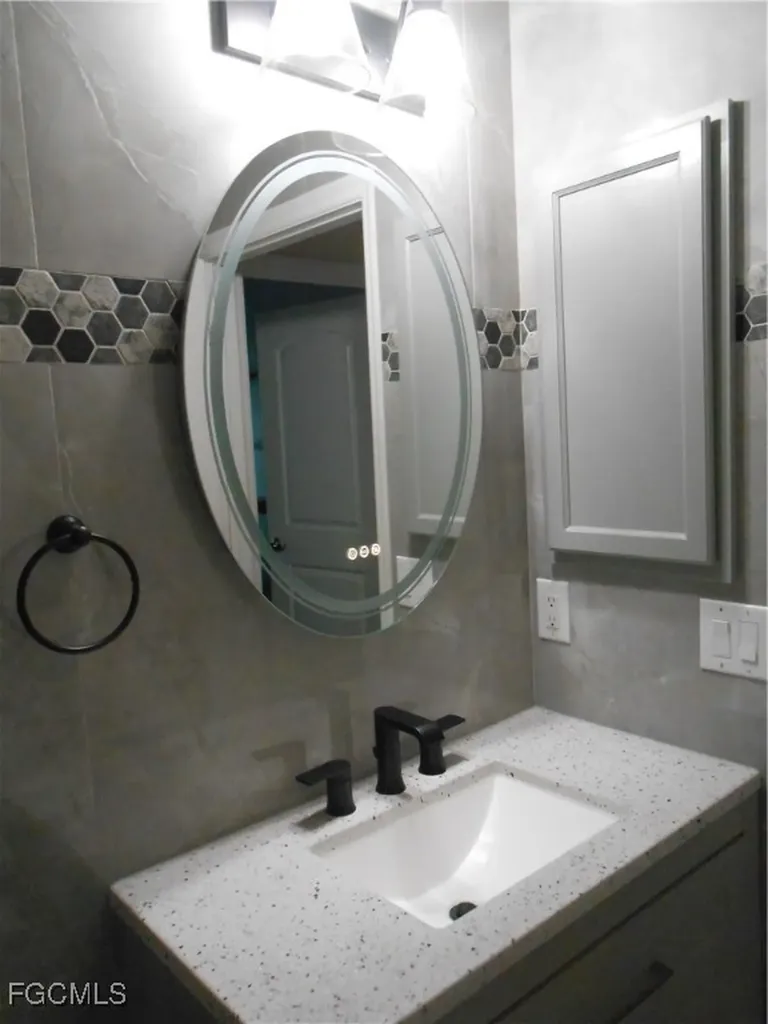 4109 35th Street SW Lehigh Acres FL 33976