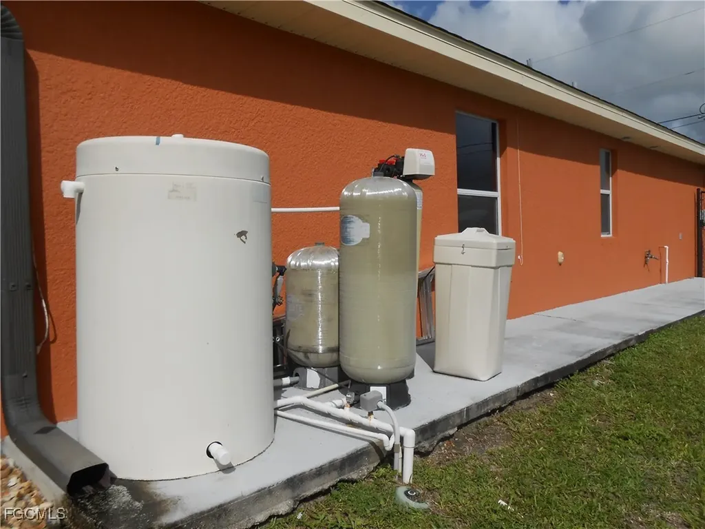 4109 35th Street SW Lehigh Acres FL 33976