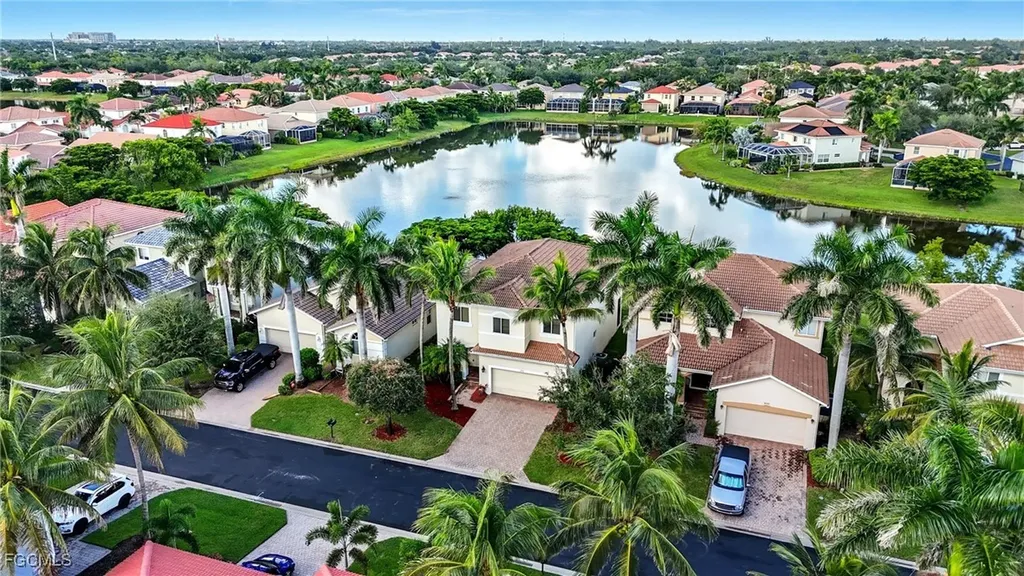 8591 Sumner Avenue Fort Myers FL 33908