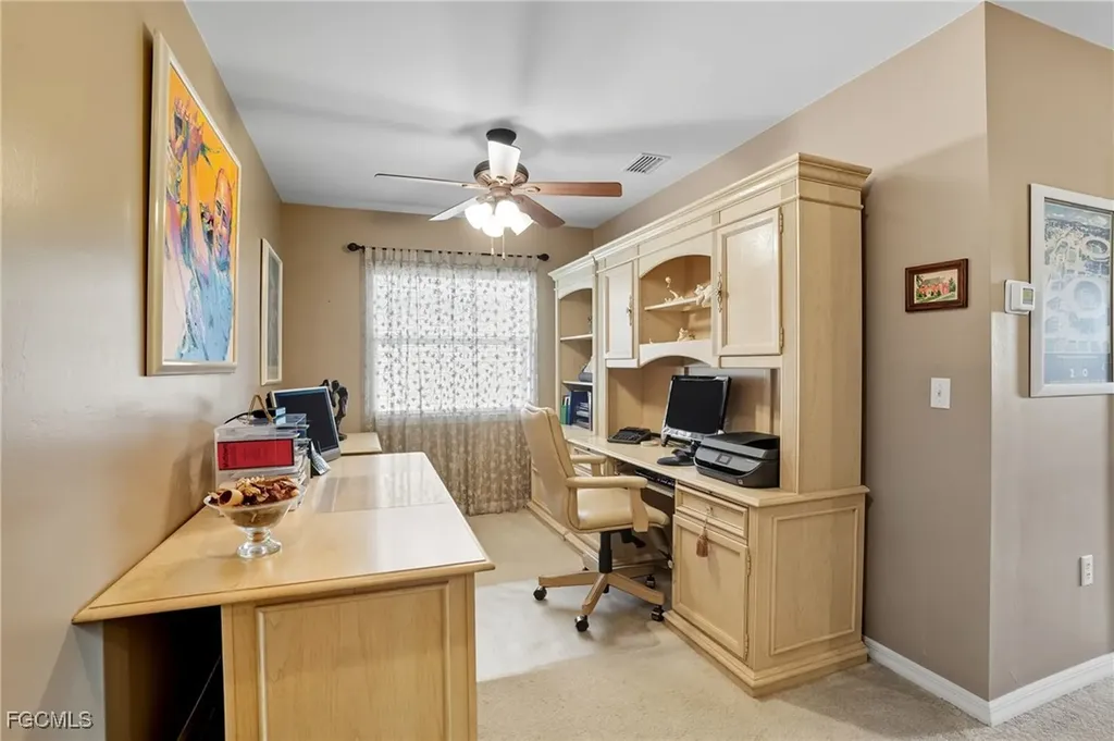 8591 Sumner Avenue Fort Myers FL 33908