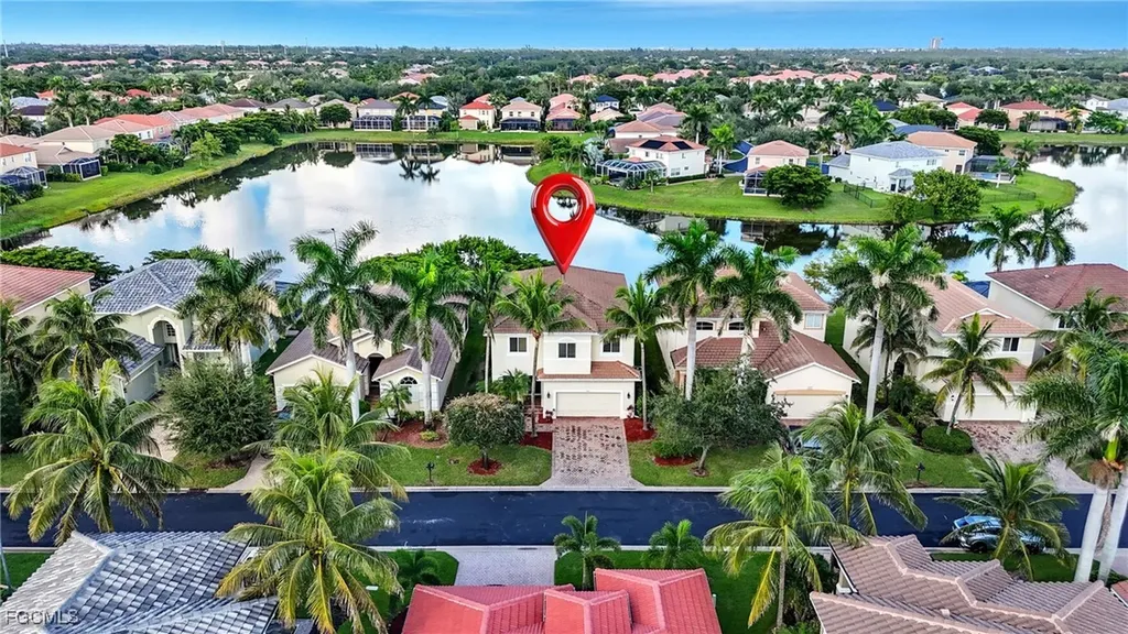 8591 Sumner Avenue Fort Myers FL 33908