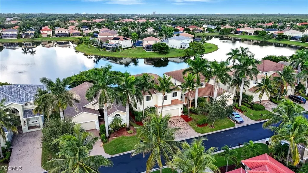 8591 Sumner Avenue Fort Myers FL 33908