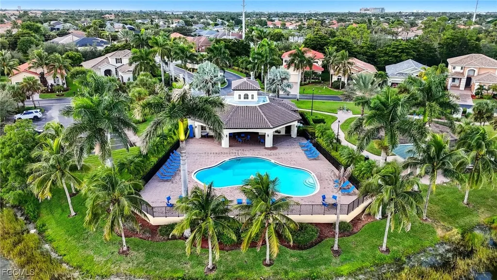 8591 Sumner Avenue Fort Myers FL 33908