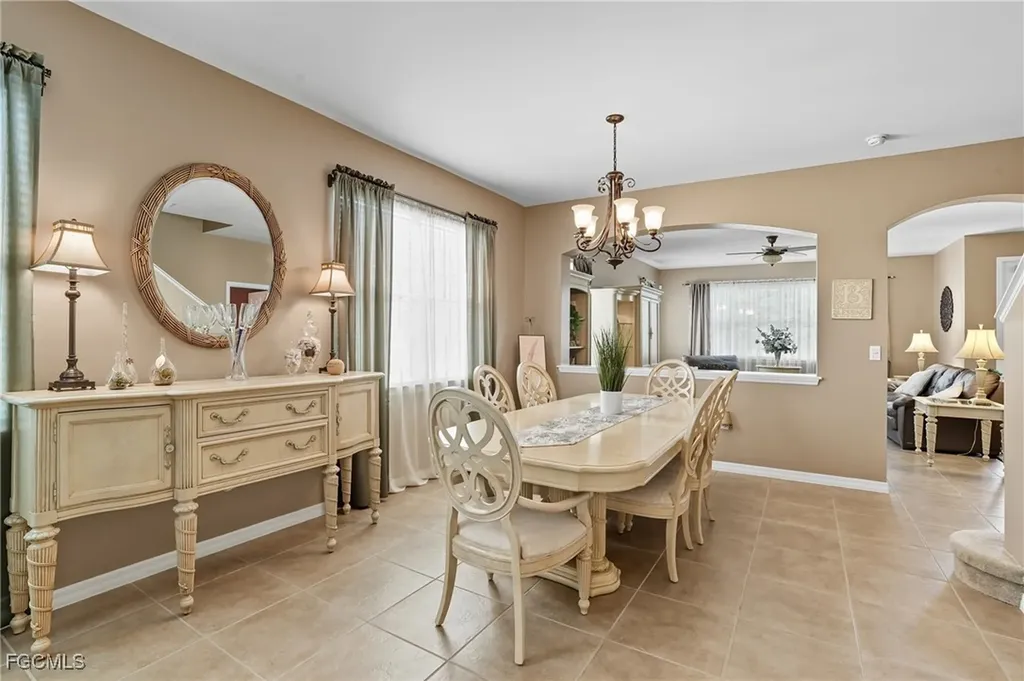 8591 Sumner Avenue Fort Myers FL 33908