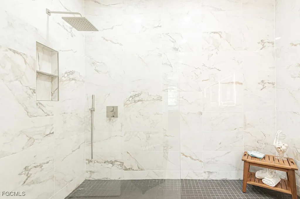 10553 Avila Circle Fort Myers FL 33913