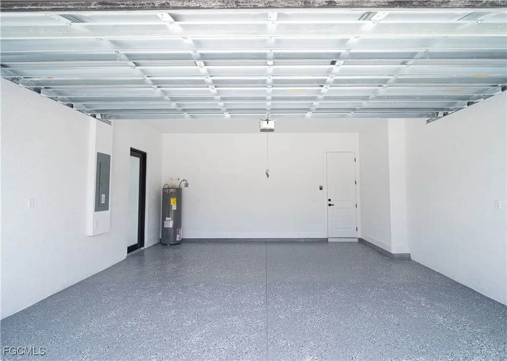 905 E 6th Street Lehigh Acres FL 33972