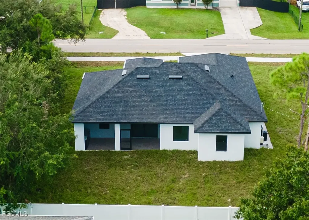 905 E 6th Street Lehigh Acres FL 33972