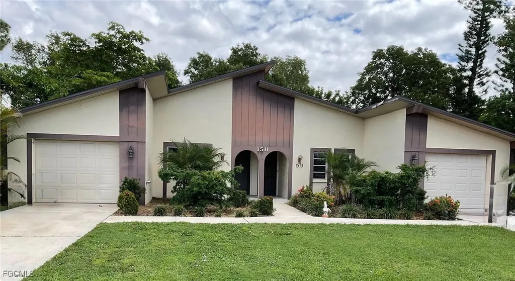 1511 SE 24th Avenue Cape Coral FL 33990