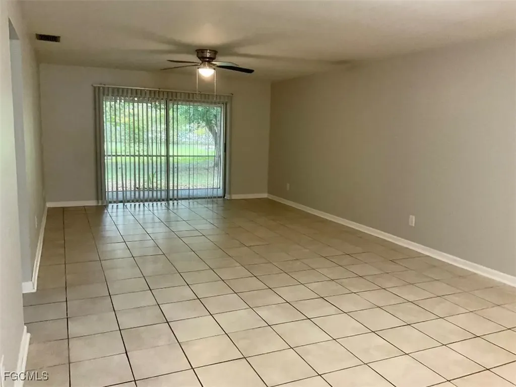 1511 SE 24th Avenue Cape Coral FL 33990