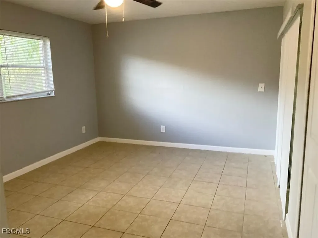 1511 SE 24th Avenue Cape Coral FL 33990