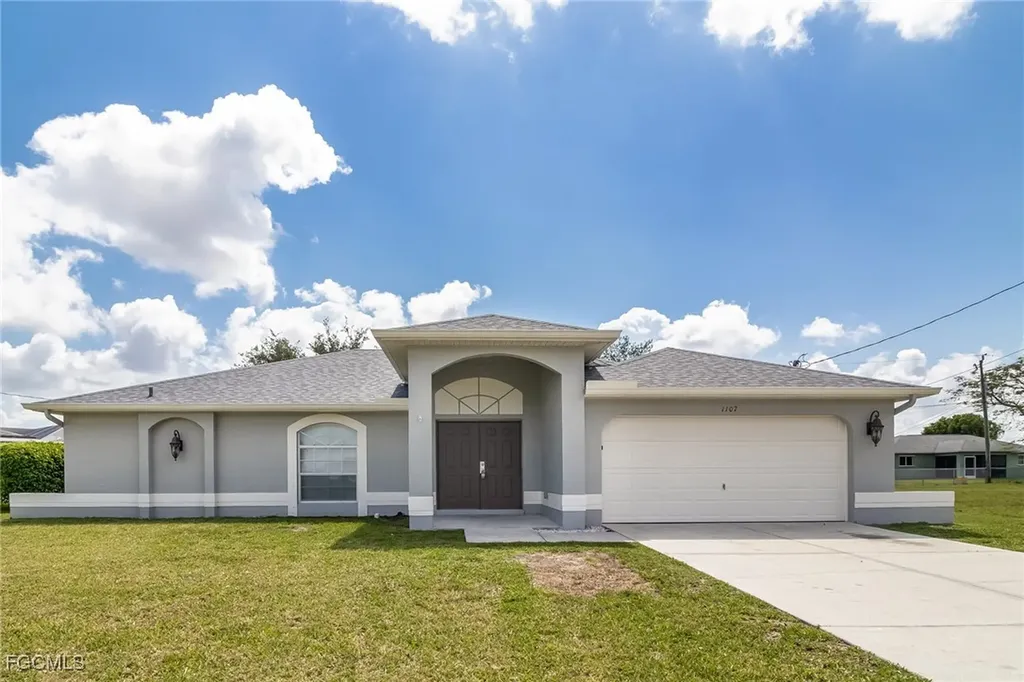1107 SE 5th Avenue Cape Coral FL 33990