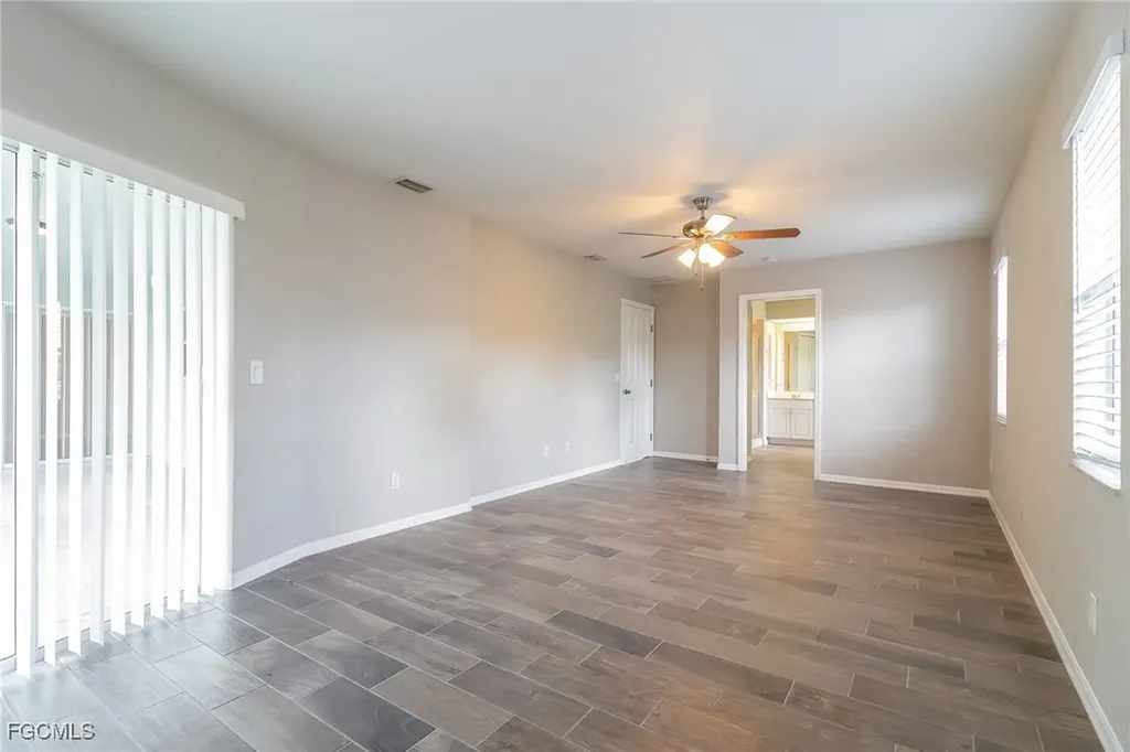 1107 SE 5th Avenue Cape Coral FL 33990