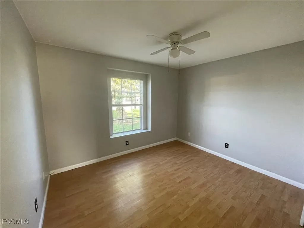 1409 SW 11th Place Cape Coral FL 33991