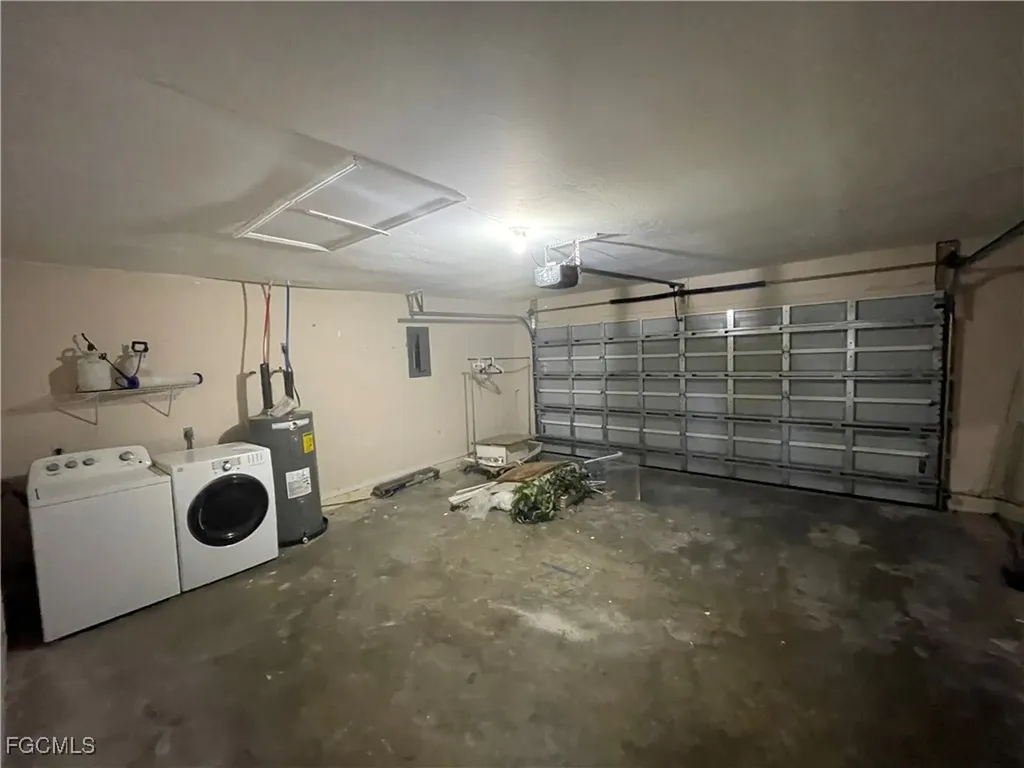 1409 SW 11th Place Cape Coral FL 33991