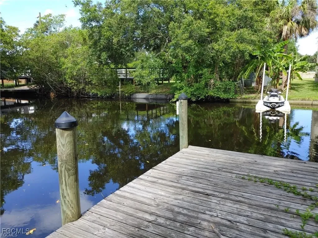 16990 Laurelin Court North Fort Myers FL 33917
