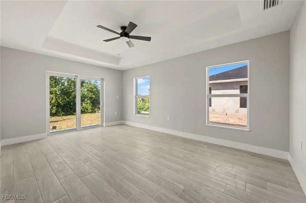 1425 NE 44th Street Cape Coral FL 33909