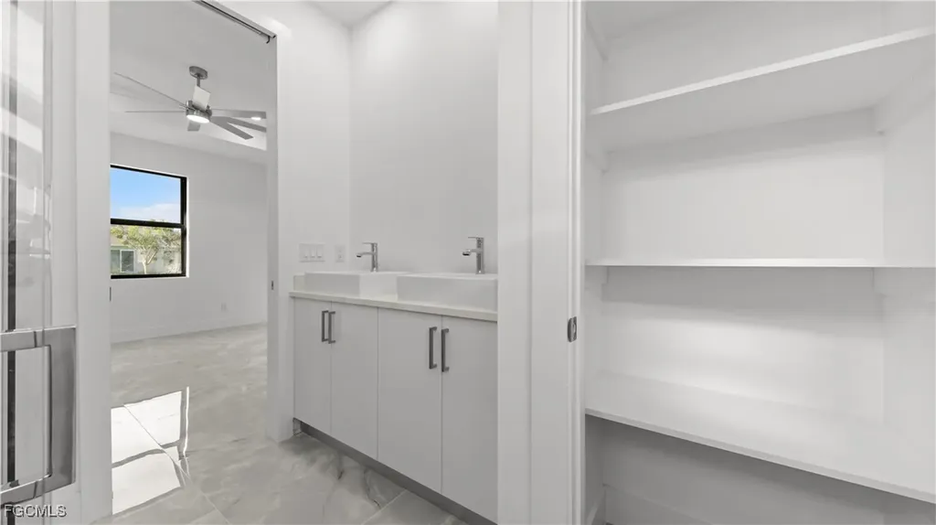 2300 NW 8th Terrace Cape Coral FL 33993