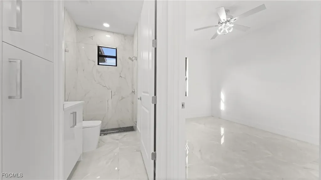 2300 NW 8th Terrace Cape Coral FL 33993