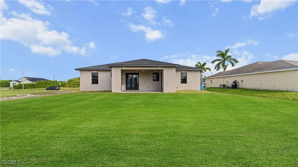 2300 NW 8th Terrace Cape Coral FL 33993