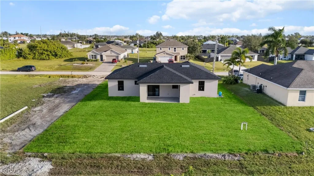 2300 NW 8th Terrace Cape Coral FL 33993