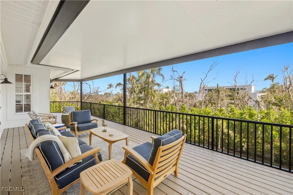 519 Kinzie Island Court Sanibel FL 33957