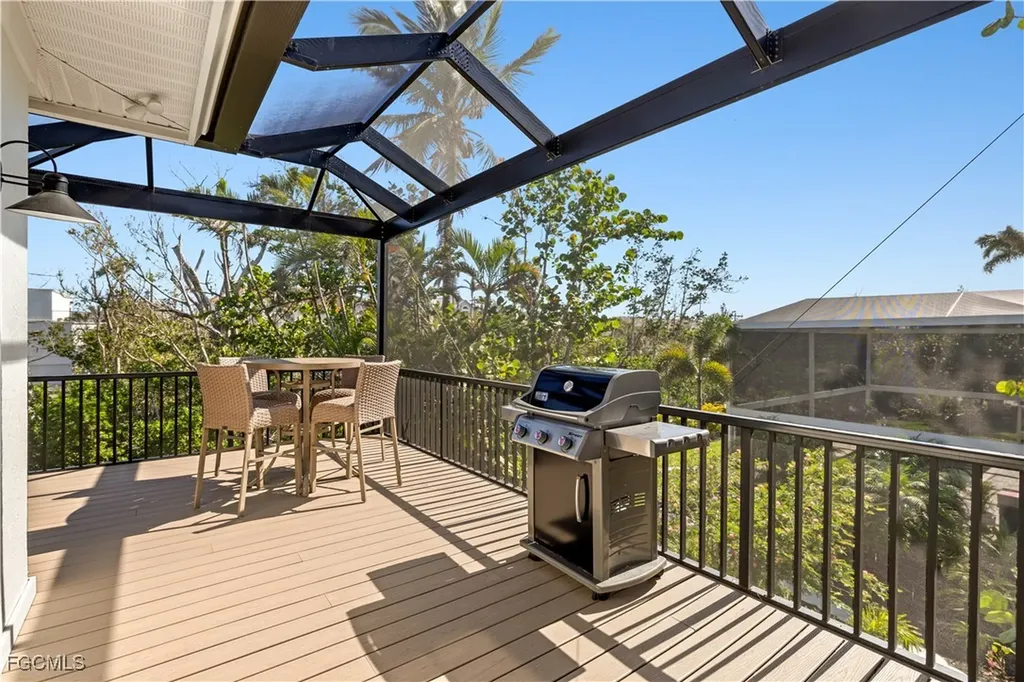 519 Kinzie Island Court Sanibel FL 33957