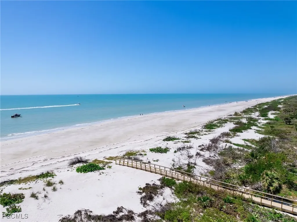519 Kinzie Island Court Sanibel FL 33957