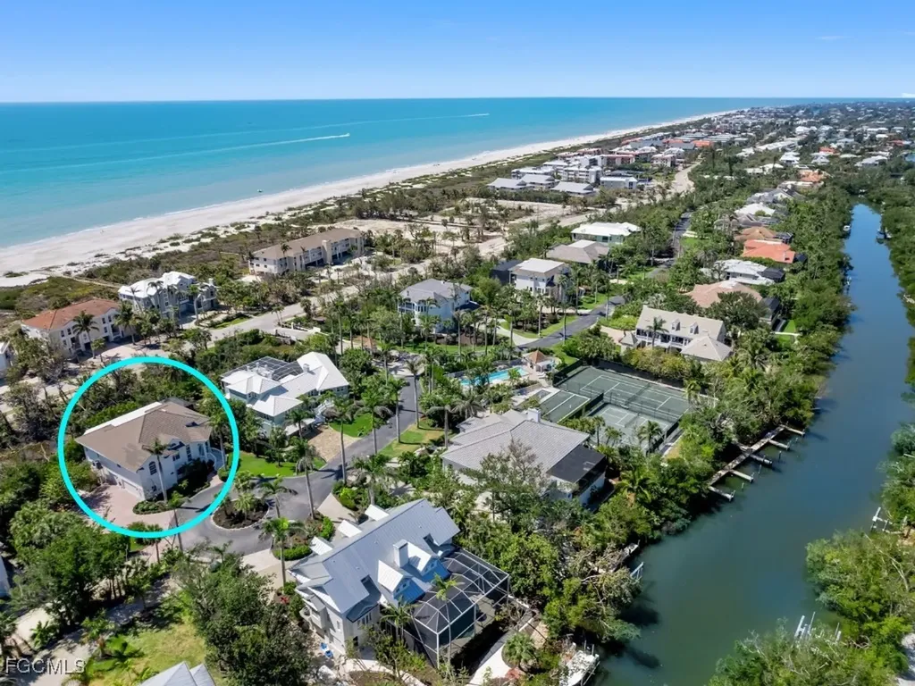 519 Kinzie Island Court Sanibel FL 33957