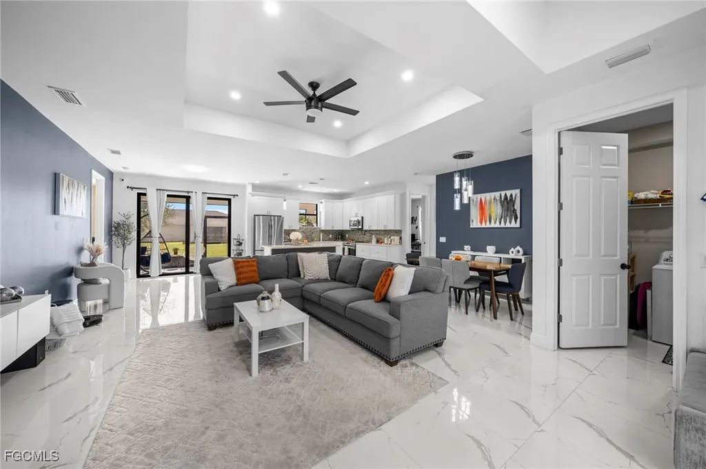 3713 25th Street SW Lehigh Acres FL 33976