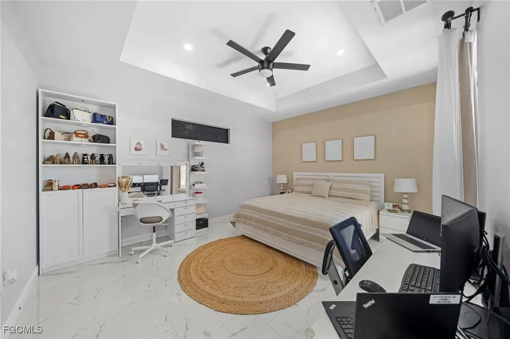 3713 25th Street SW Lehigh Acres FL 33976