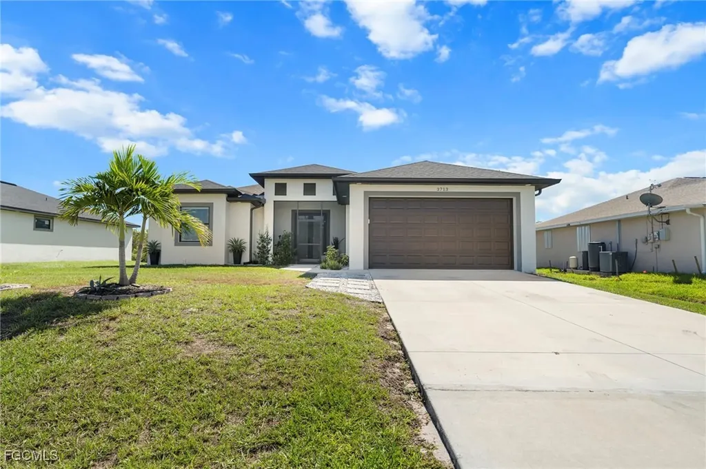 3713 25th Street SW Lehigh Acres FL 33976