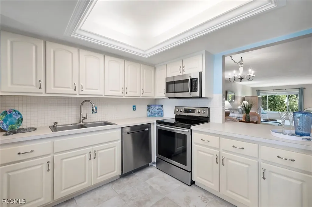 2244 Winkler Avenue Fort Myers FL 33901
