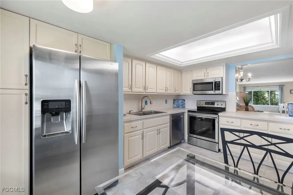 2244 Winkler Avenue Fort Myers FL 33901