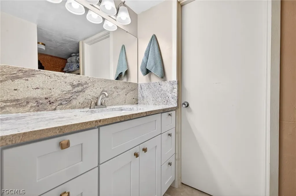 2244 Winkler Avenue Fort Myers FL 33901