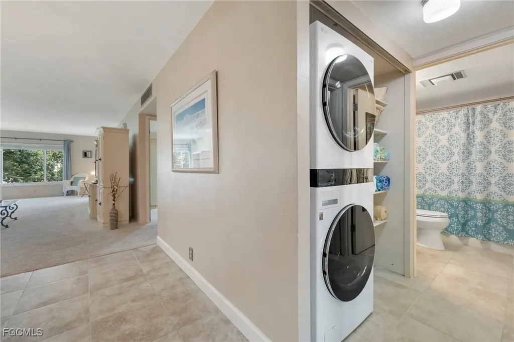 2244 Winkler Avenue Fort Myers FL 33901